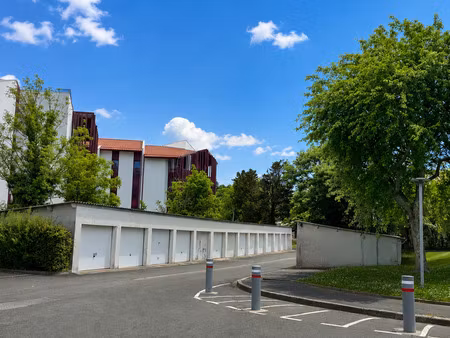 achat parking anglet 64600