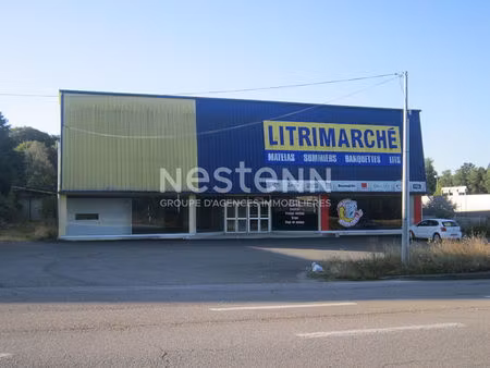 localcommercial * 3000 m² * 19200 ussel * 395 000 €