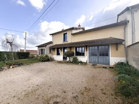 vente maison 4 pièces 110 m² à marcigny (71110)  180 600 €