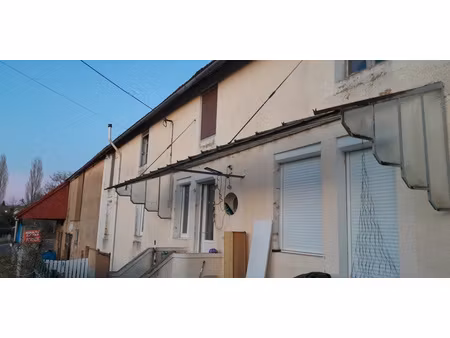 maison à lucenay