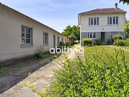 maison et atelier sur 1623 m2 de terrain à limoges