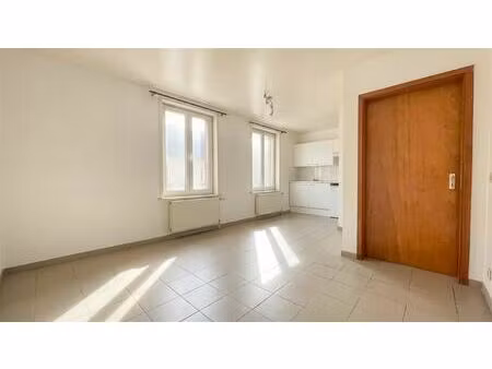 appartement te koop in harelbeke met 1 slaapkamer