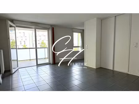 vente appartement 2 pièces 49m2 grenoble 38100 - 139000 € - surface privée