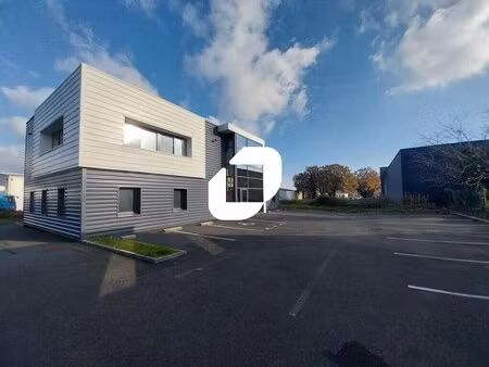 location bureaux 88 m²