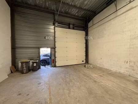 vente local d’activités aubergenville 78410 250m²
