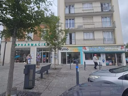 achat local commercial 25m² joue les tours 37300