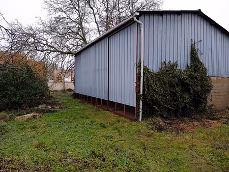 local artisanal mainvilliers 180m2 avec mezzanine
