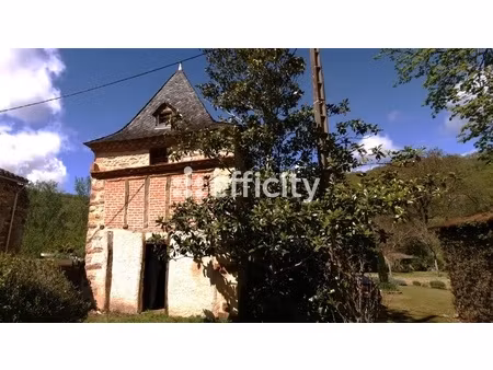 maison 9 pièces - 177 m²