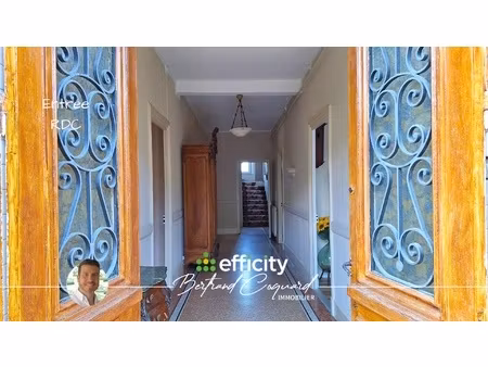 maison 10 pièces - 287 m²