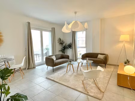 baisse de prix - retour en vente - a visiter - grand t3 de 75 m2 avec terrasse - marseille