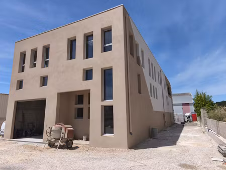 saint victoret 'location de hangars bruts '