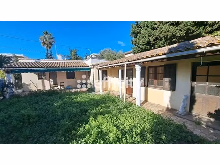 terrain - 672 m²