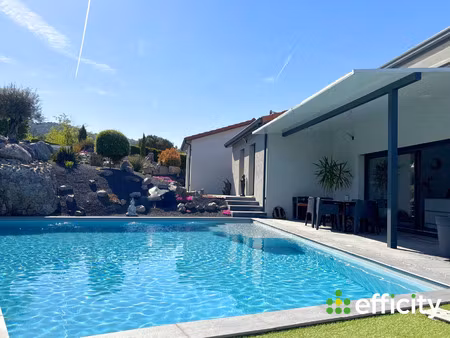 maison 6 pièces - 150 m²