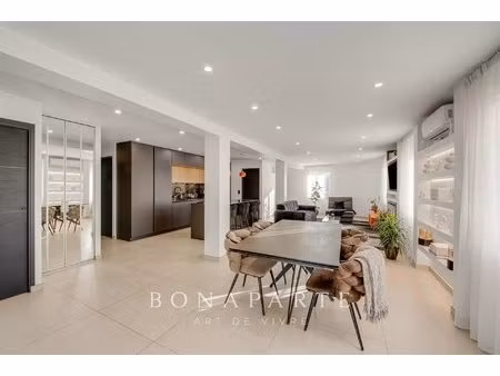 appartement d’exception t3 125m² rénové avec vaste terrasse en plein cœur de...