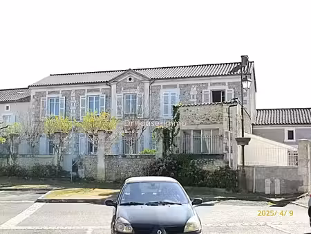 vente maison 10 pièces 230 m² à razac-sur-l'isle (24430)  212 500 €