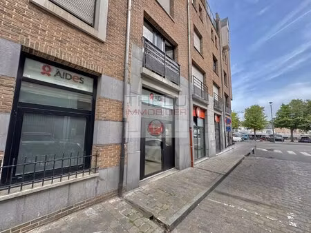 à louer - local commercial - quartier saint-leu