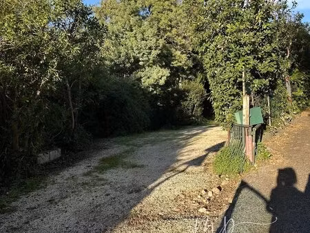 a vendre terrain au rayol-canadel-sur-mer 1500m²
