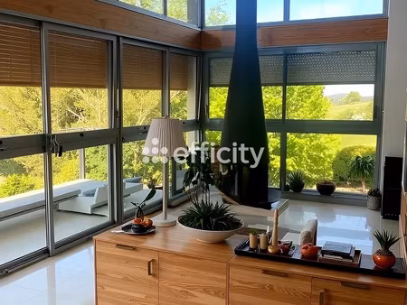 maison 6 pièces - 230 m²