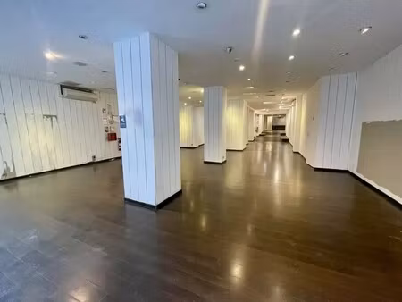 location commerce charleville mezieres 08000 445m²