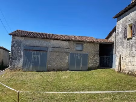 vente maison 2 pièces 64 m² à blanzaguet-saint-cybard (16320)  53 000 €