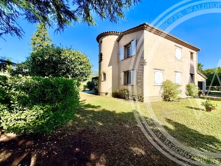 maison de village de standing à châteauneuf-grasse