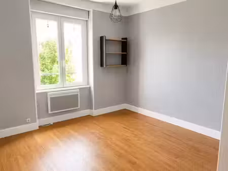 vente maison 8 pièces 136 m² à darney (88260)  111 000 €