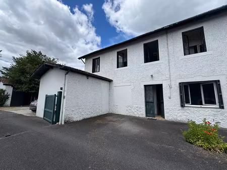 vente maison pau 64000 - - surface privée