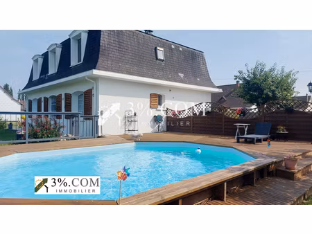 secteur friville : joli pavillon sans travaux avec piscine. 5 ch . 162 m² hab. terrain 110