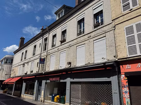 appartement f2 meublé de 64 m² sh situé 1-3 rue de la paix à charleville-mézières au 2ème 