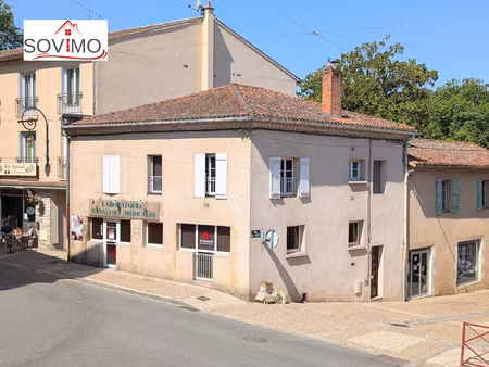achat immeuble 140m² confolens 16500