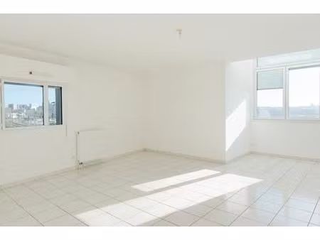 appartement t4