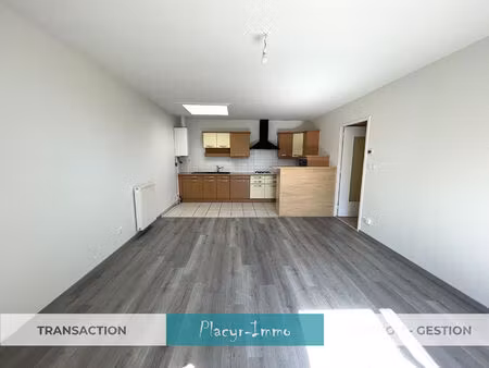 location appartement 3 pièces 69m²
