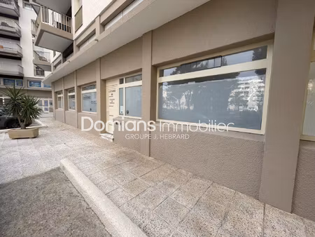 achat local commercial 128m² perpignan 66100