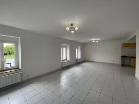 à louer appartement 85 36 m² – 815 € |courcelles-chaussy