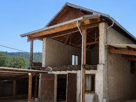 en vente maison 534 m² – 109 000 € |saint-albin-de-vaulserre