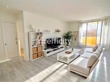appartement 3 pièces - 65 m²