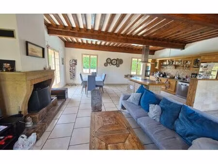 location maison  178.24 m² t-5 à charly  1 980 €