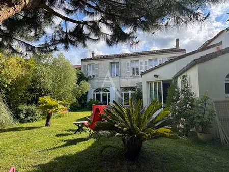 vente maison rochefort 17300 - - surface privée