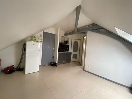 appartement gravigny 1 pièce 25.77 m² avec parking