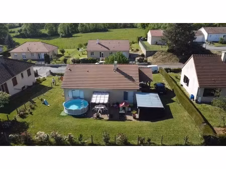 vente maison 4 pièces 85 m² à saint-sulpice-les-feuilles (87160)  130 760 €
