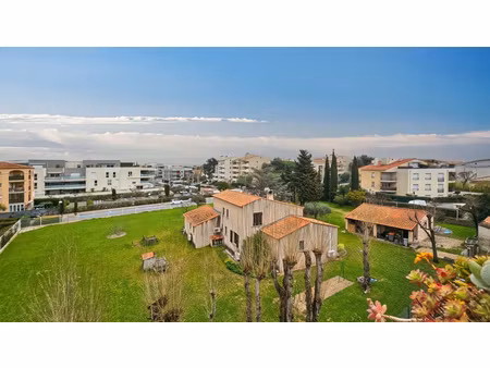viager occupé (h.76 ans)  fréjus  2 pièces + cave bouquet 49300 € / rente mensuelle 363 €