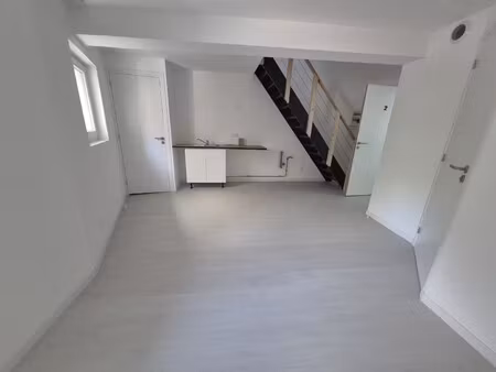 location appartement 1 pièce 27m² st amand les eaux 59230