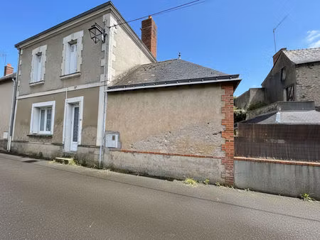 vente maison 5 pièces  109.00m²  chaudefonds