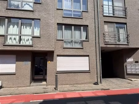 appartement te huur in sint-niklaas met 2 slaapkamers