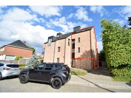 appartement te huur in tielen met 3 slaapkamers