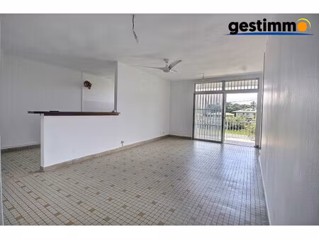 location appartement 3 pièces 74m² remire montjoly 97354