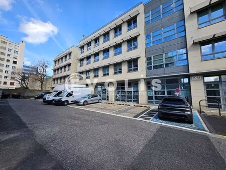 location bureaux 213 m²