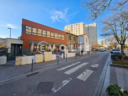 location bureaux 130 m²
