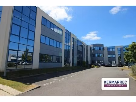 location bureaux 250 m²