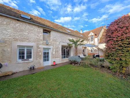 maison sur la commune de charmoy entre auxerre et joigny ave